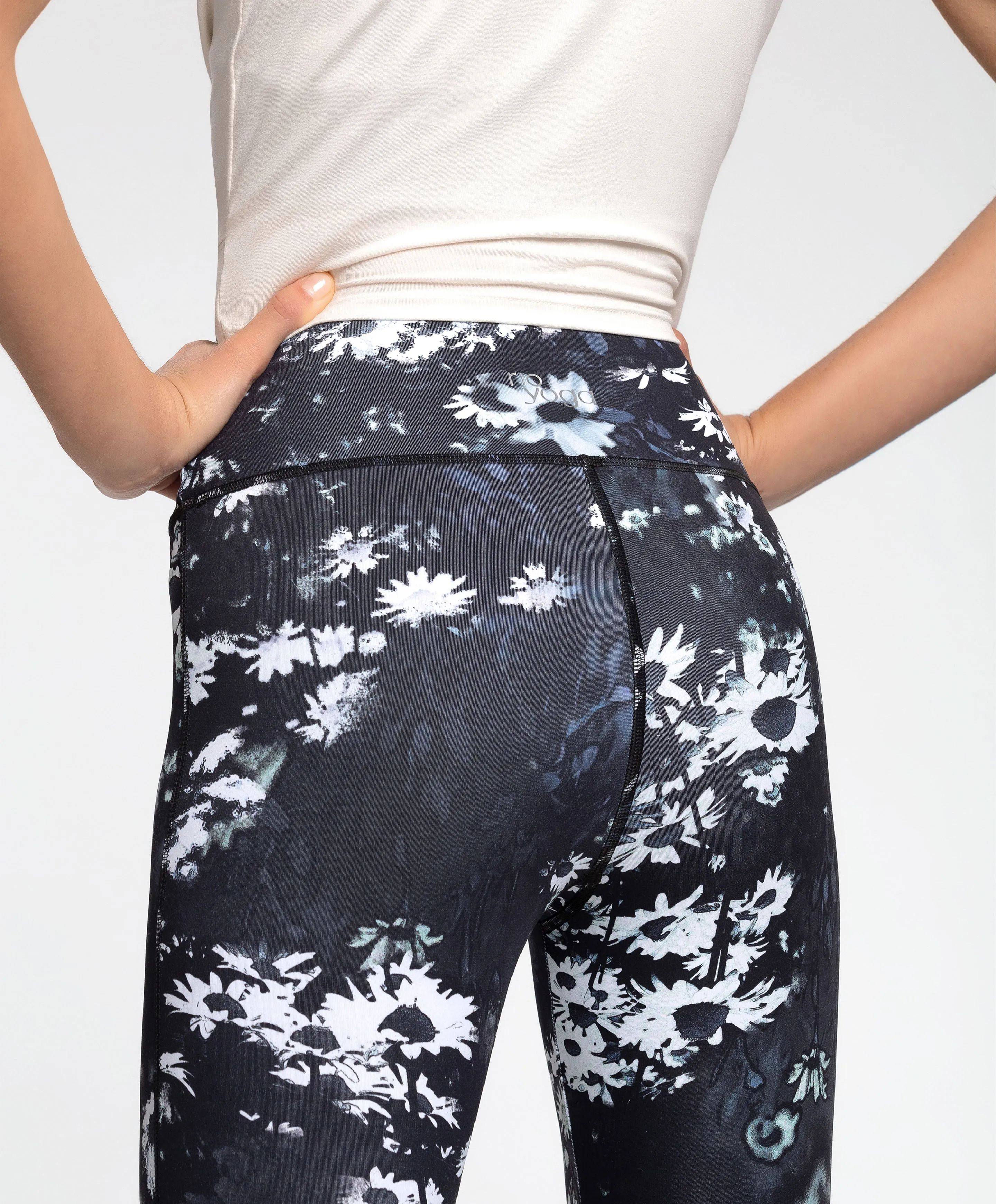 Empower-up Tight RioSoft™ Leggings