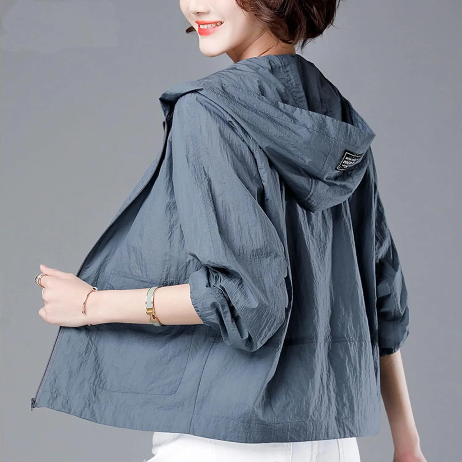 UV Protection Jacket for Women Outdoor Sun Hoodie Tops Lightweight Shirts with Pockets for Hiking and Travel