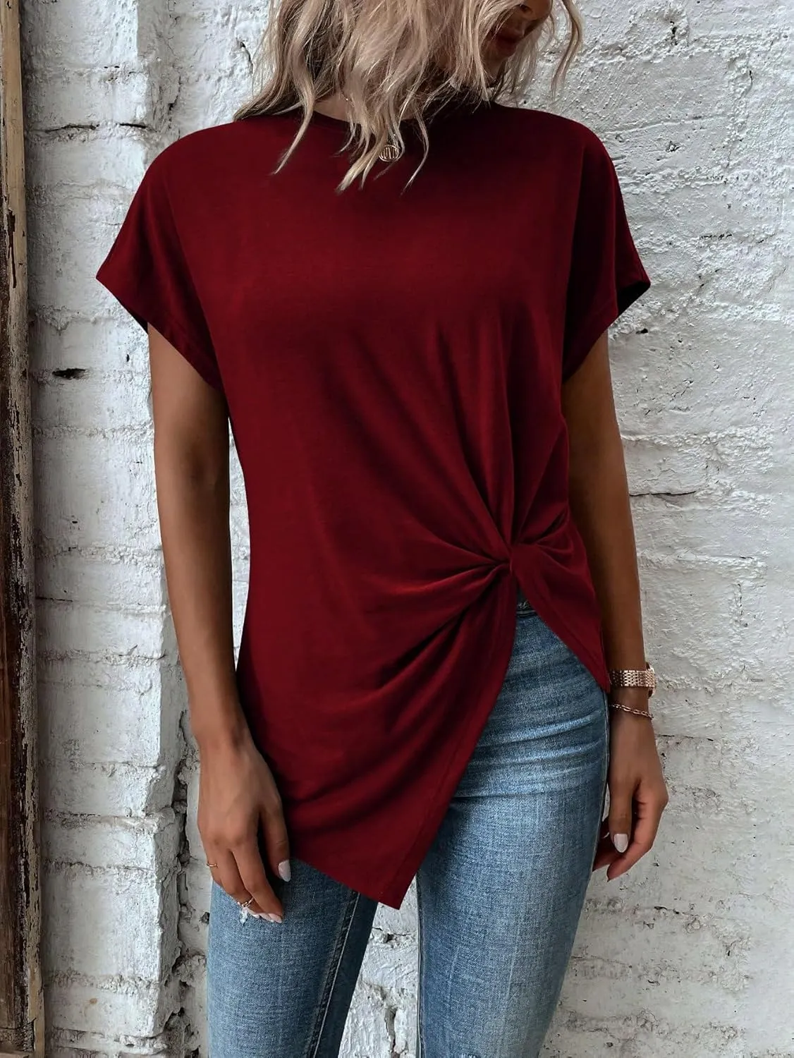 Verdusa Women's Casual Twist Front Asymmetrical Hem Short Sleeve Tee Top