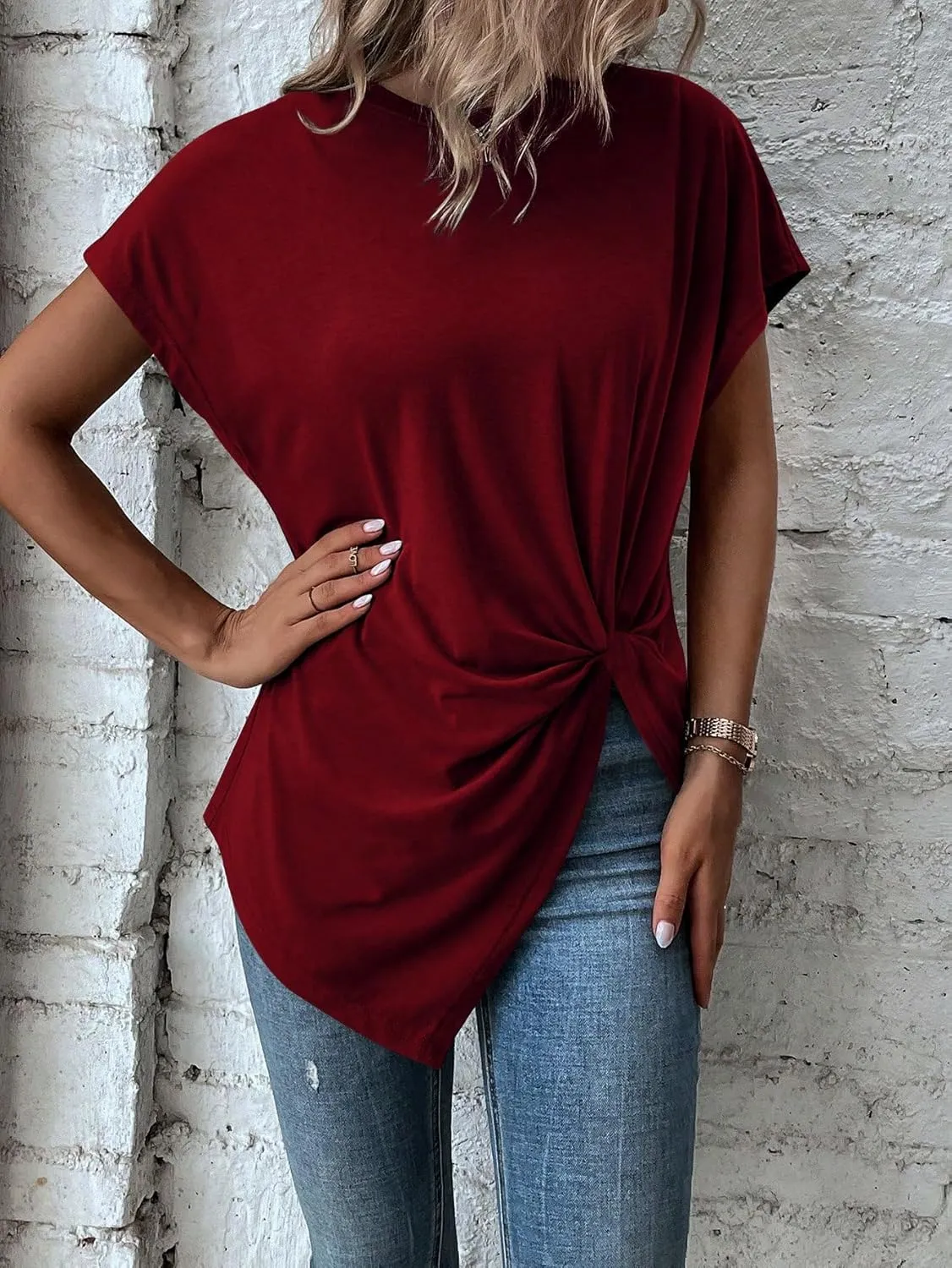 Verdusa Women's Casual Twist Front Asymmetrical Hem Short Sleeve Tee Top